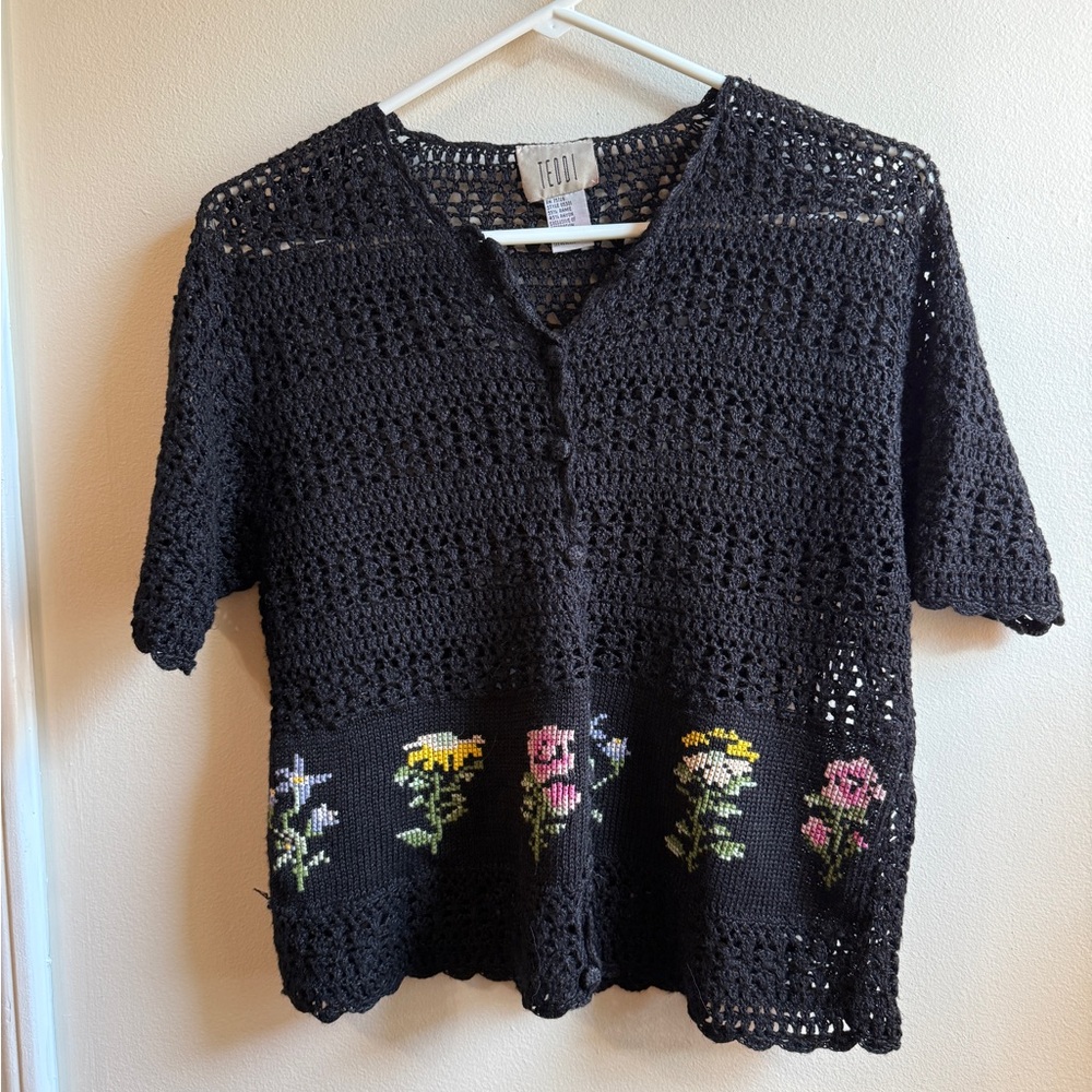 *SOLD* Teddi Vintage Black Floral Crochet Cardigan